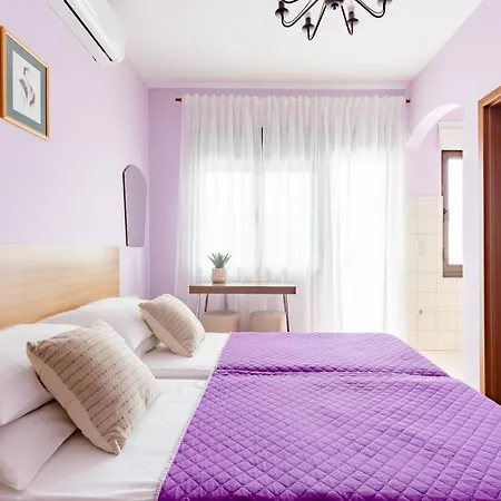 Gostinjska kuća Mala Mara Kastela